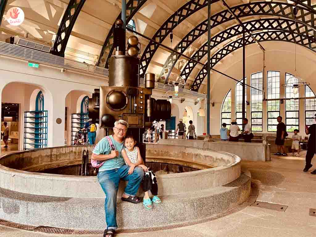 日圓國家鐵道博物館 國家鐵道博物館，期待已久終於開放的台北機廠，室內景點雨天備案(姊姊